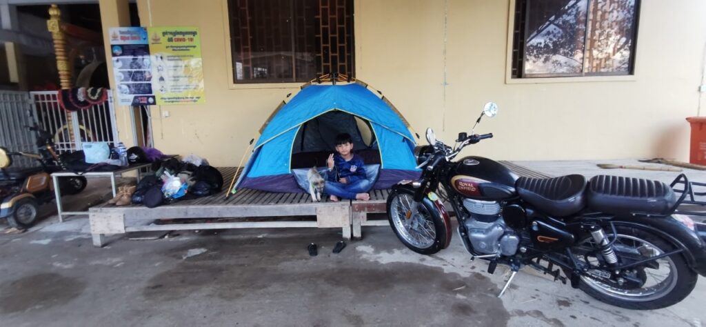 ល្បងខ្នុយ តង់ កូនឆ្កែ និង RE Classic 350cc